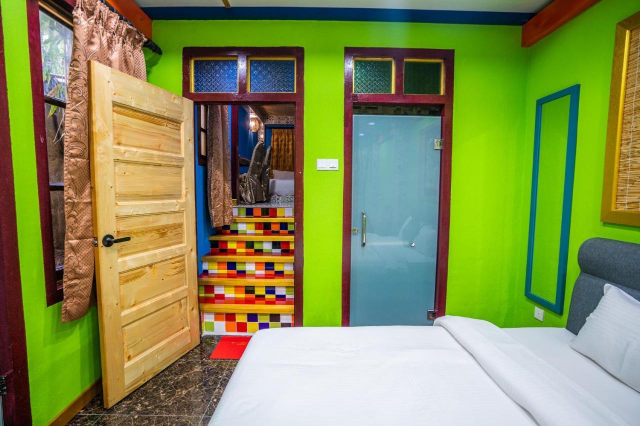 Lost Paradise Resort Batu Feringgi Εξωτερικό φωτογραφία